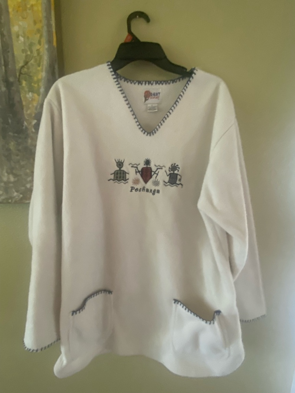 Cream V-Neck Pullover Sweater with Embroidered Motif